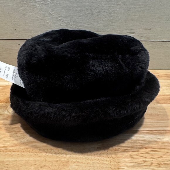 NWT Vintage Faux Fur Black Bear Fuzzy Hat from Sweden Size 56 CM or 22 1/2" - Picture 1 of 10